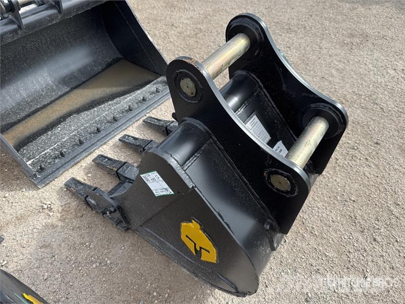 Trojan 24 in Digging Excavator Bucket - Fits 50mm Cat 307 Kašike / Korpe