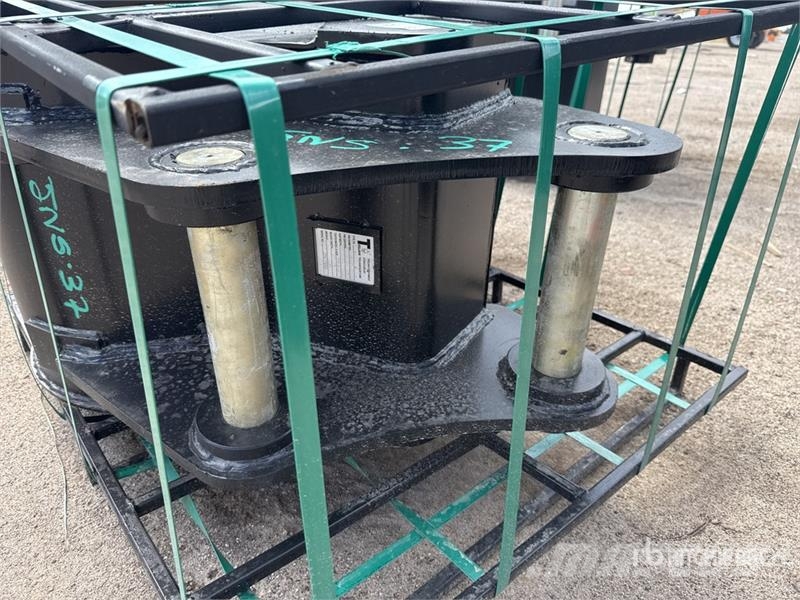 Trojan 24 in Digging Excavator Bucket - Fits 65mm Cat 311 Bakken