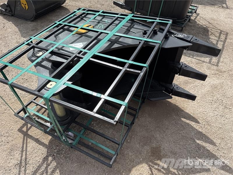 Trojan 24 in Digging Excavator Bucket - Fits 65mm Cat 311 Kašike / Korpe