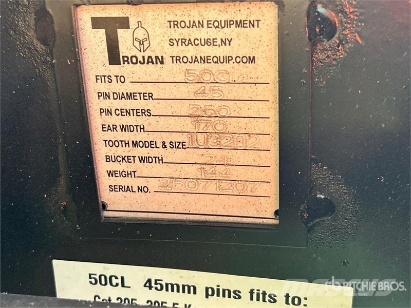 Trojan 24 in Digging Excavator Bucket - Fits Cat 305, 305 Baldes