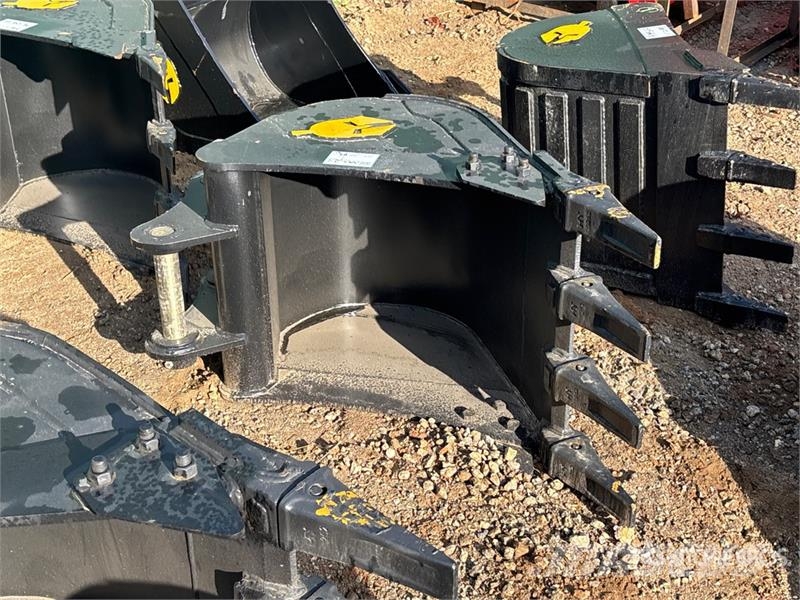 Trojan 24 in Digging Excavator Bucket - Fits 50mm Cat 307 Baldes