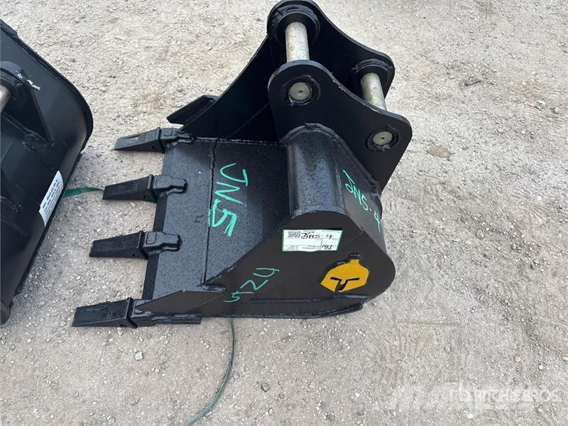 Trojan 24 in Digging Excavator Bucket - Fits 40mm Cat 303 Kanalak