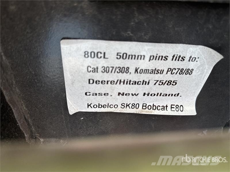 Trojan 24 in Digging Excavator Bucket - Fits 50mm Cat 307 Kašike / Korpe
