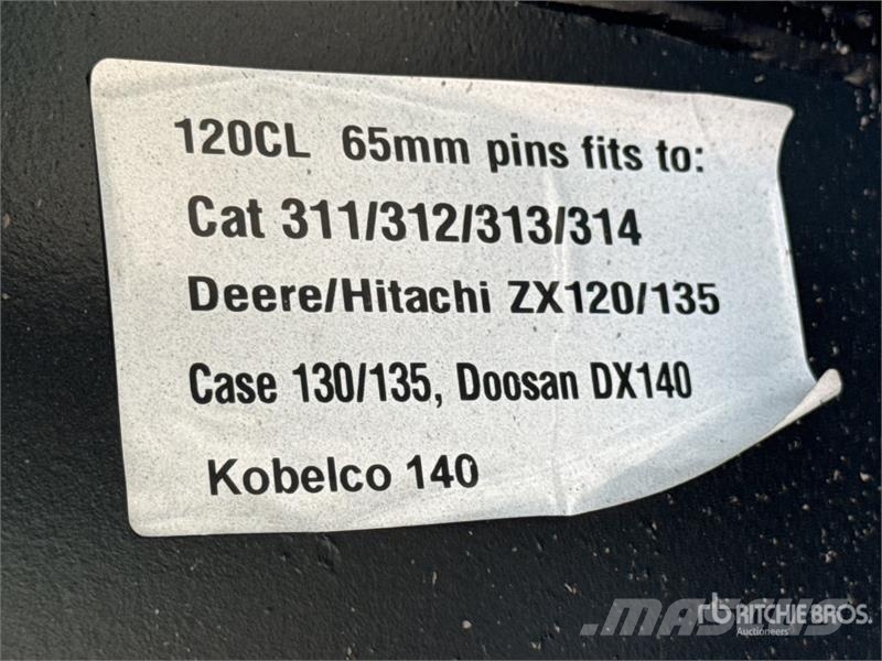 Trojan 24 in Digging Excavator Bucket - Fits 65mm Cat 311 Kašike / Korpe
