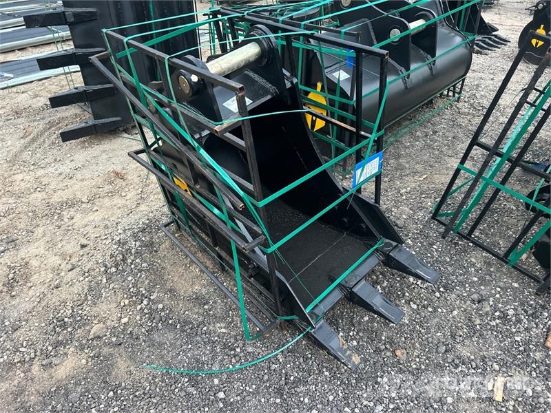 Trojan 24 in Digging Excavator Bucket - Fits 65mm Cat 311 دلاء