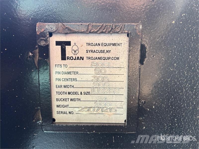 Trojan 24 in Digging Excavator Bucket - Fits 50mm Cat 307 Baldes