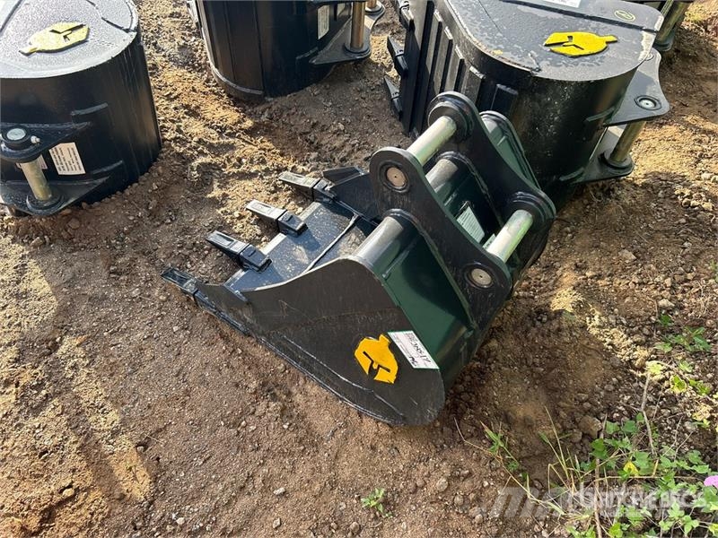 Trojan 24 in Digging Excavator Bucket - Fits Cat 305, 305 دلاء