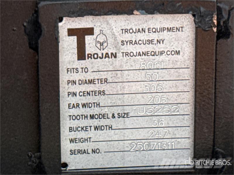 Trojan 36 in Digging Excavator Bucket - Fits 50mm Cat 307 Kašike / Korpe