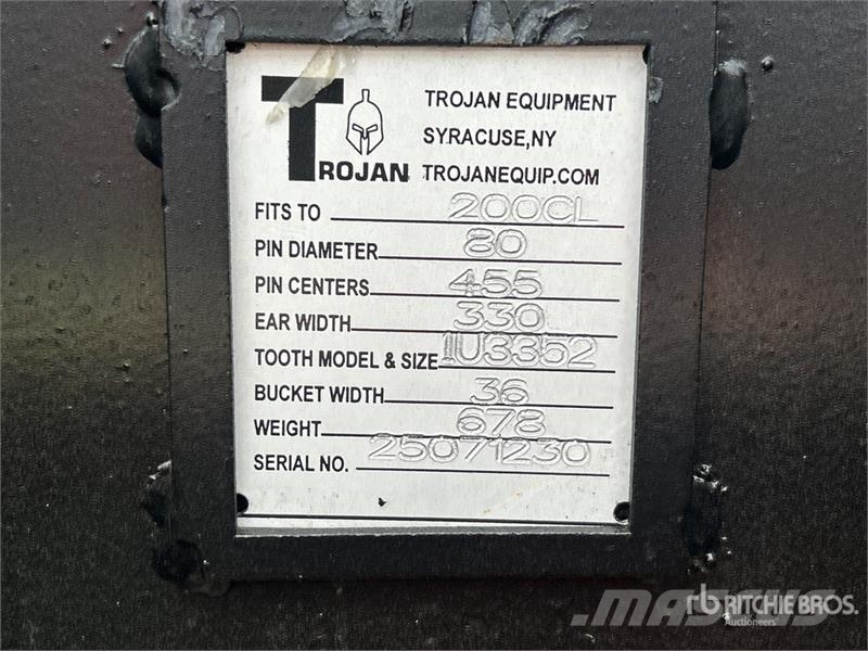 Trojan 36 in Digging Excavator Bucket - Fits Cat 320/321/ دلاء