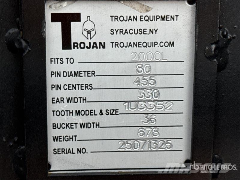 Trojan 36 in Digging Excavator Bucket - Fits 80mm Cat 320 Bakken