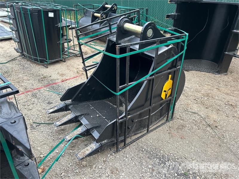 Trojan 36 in Digging Excavator Bucket - Fits Cat 320/321/ دلاء