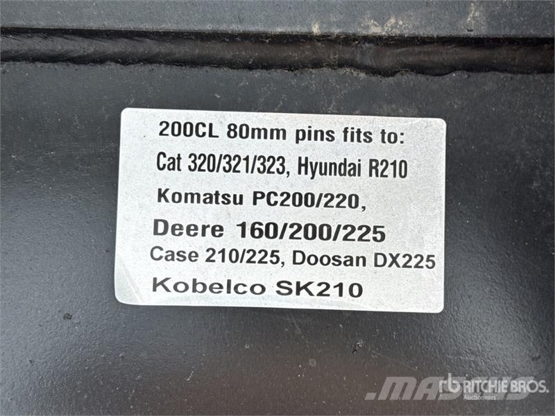 Trojan 36 in Digging Excavator Bucket - Fits 80mm Cat 320 Bakken