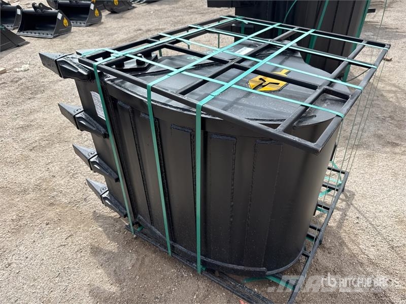 Trojan 36 in Digging Excavator Bucket - Fits 65mm Cat 311 Kašike / Korpe