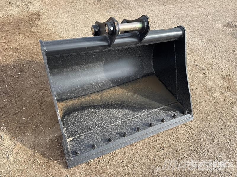 Trojan 42 in Cleanup Excavator Bucket - Fits 45mm Cat 305 Kašike / Korpe