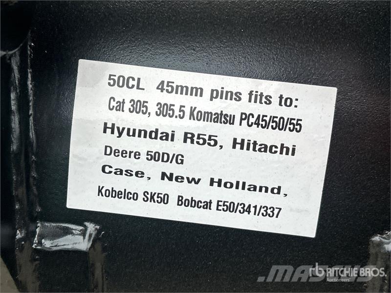 Trojan 42 in Cleanup Excavator Bucket - Fits Cat 305, 305 دلاء