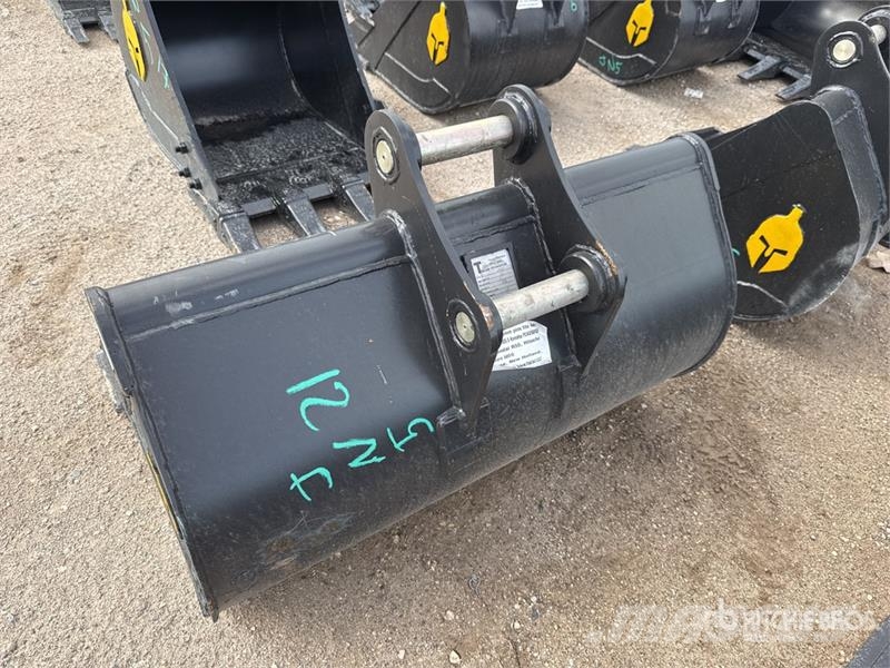 Trojan 42 in Cleanup Excavator Bucket - Fits 45mm Cat 305 Kašike / Korpe