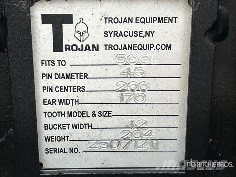 Trojan 42 in Cleanup Excavator Bucket - Fits Cat 305, 305 دلاء