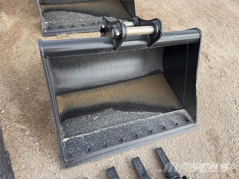 Trojan 42 in Cleanup Excavator Bucket - Fits 45mm Cat 305 Kašike / Korpe