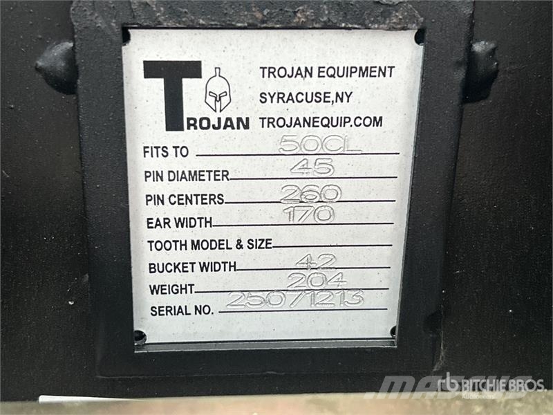 Trojan 42 in Cleanup Excavator Bucket - Fits Cat 305, 305 دلاء
