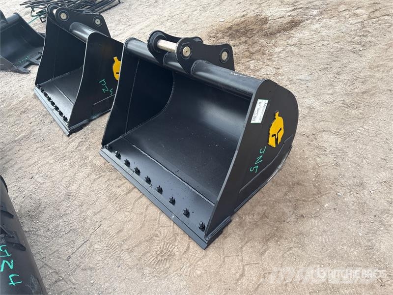 Trojan 42 in Cleanup Excavator Bucket - Fits 45mm Cat 305 Kauhat