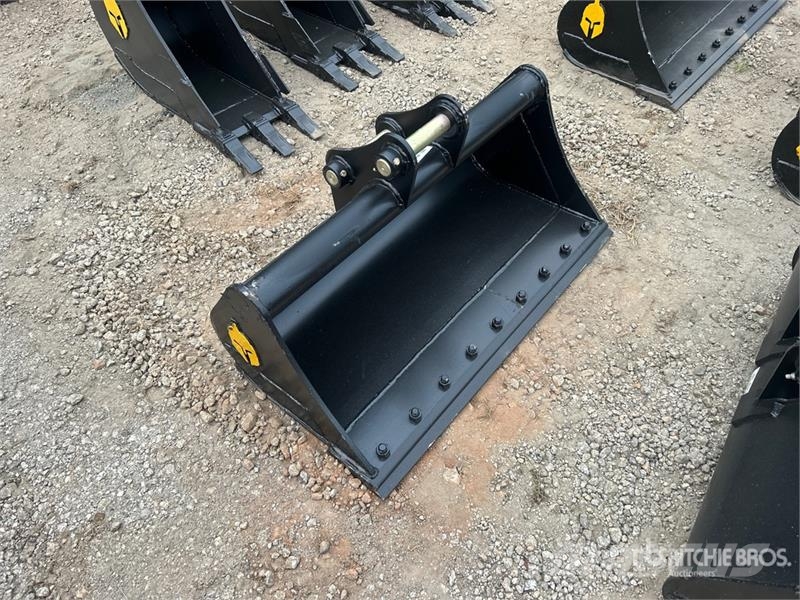 Trojan 42 in Cleanup Excavator Bucket - Fits Cat 303, 303 دلاء