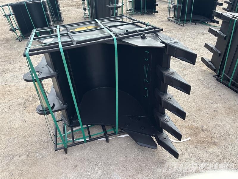 Trojan 42 in Digging Excavator Bucket - Fits 80mm 鏟斗