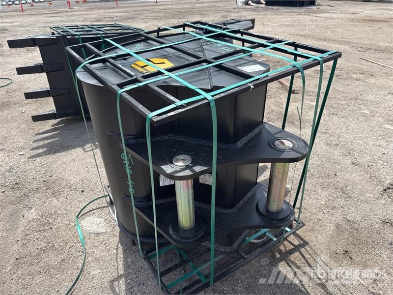 Trojan 42 in Digging Excavator Bucket - Fits 80mm (Unused Kovalar