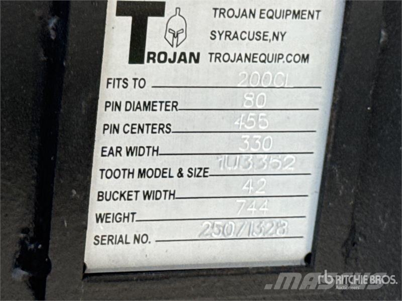 Trojan 42 in Digging Excavator Bucket - Fits 80mm (Unused Bakken
