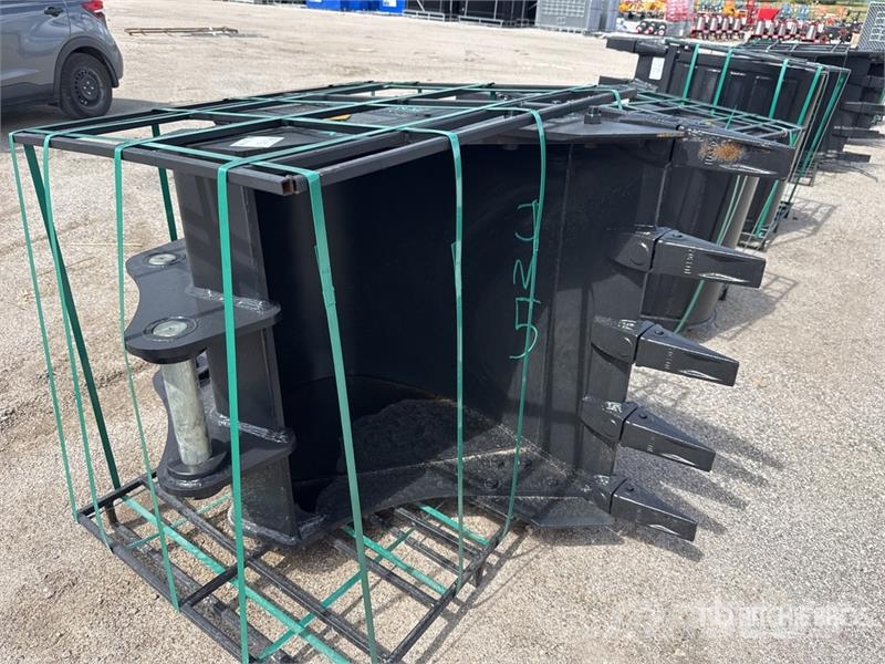 Trojan 42 in Digging Excavator Bucket - Fits 65mm Cat 311 Kašike / Korpe