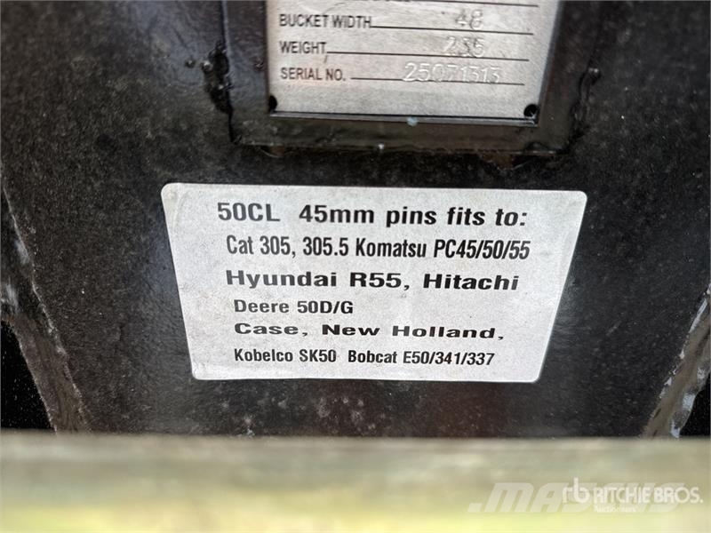 Trojan 48 in Cleanup Excavator Bucket - Fits 50mm Cat 307 Kovalar