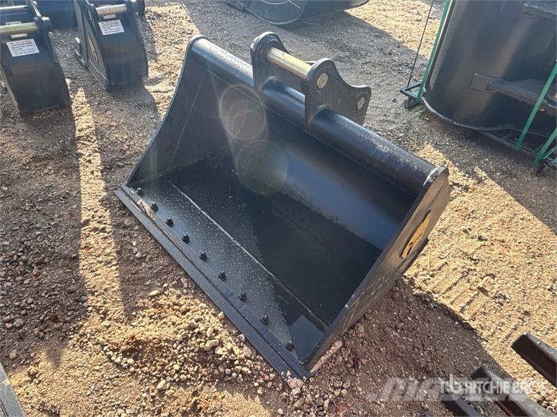Trojan 48 in Excavator Bucket - Fits Cat 307/308, Komatsu Baldes