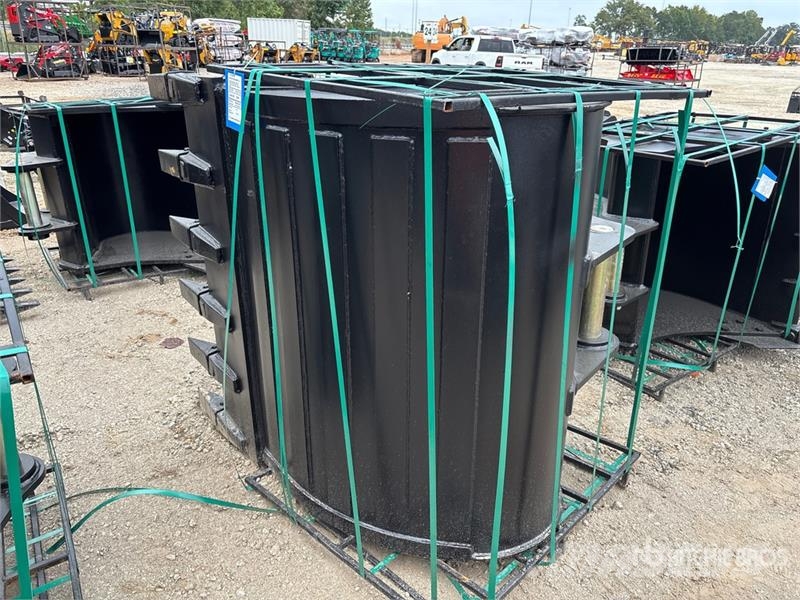 Trojan 54 in Excavator Bucket - Fits 80mm Cat 320/321/323 دلاء