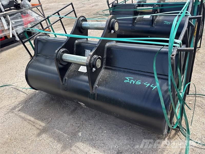 Trojan 72 in Cleanup Excavator Bucket - Fits 80mm Cat 320 Kovalar