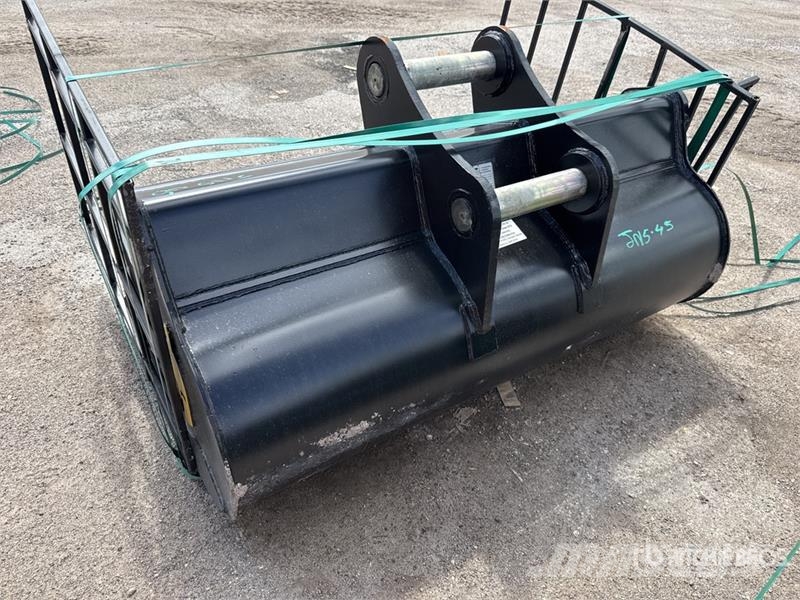 Trojan 72 in Cleanup Excavator Bucket - Fits 80mm Cat 320 Kovalar
