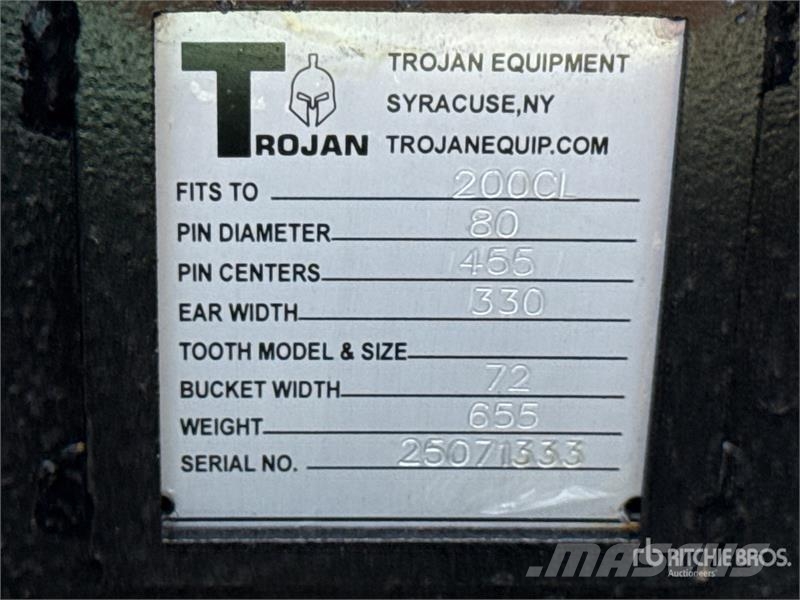 Trojan 72 in Cleanup Excavator Bucket - Fits 80mm Cat 320 Kovalar