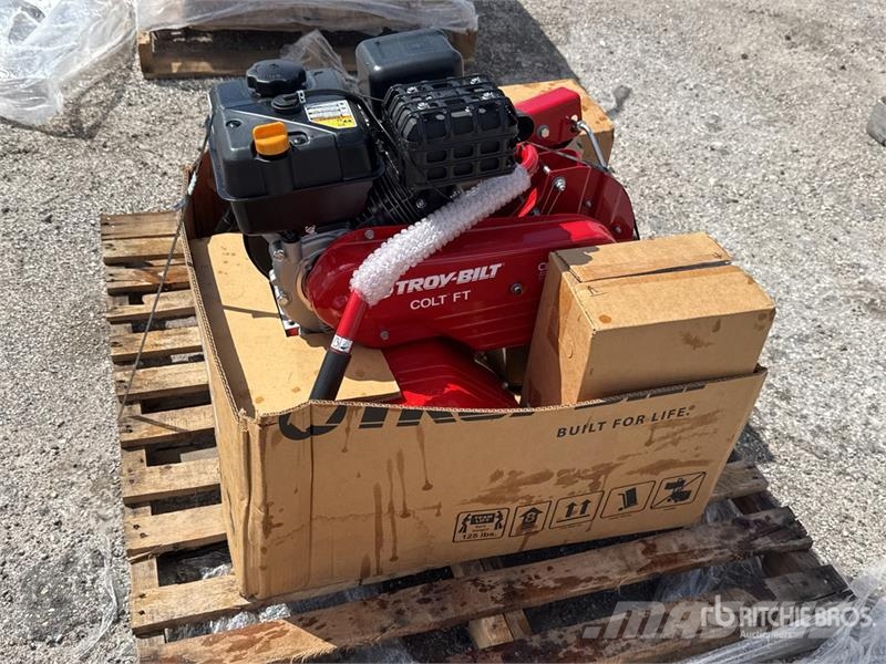 Troy-Bilt Colt Front Tine Garden Tiller (Unused) Sonstige Landmaschinen