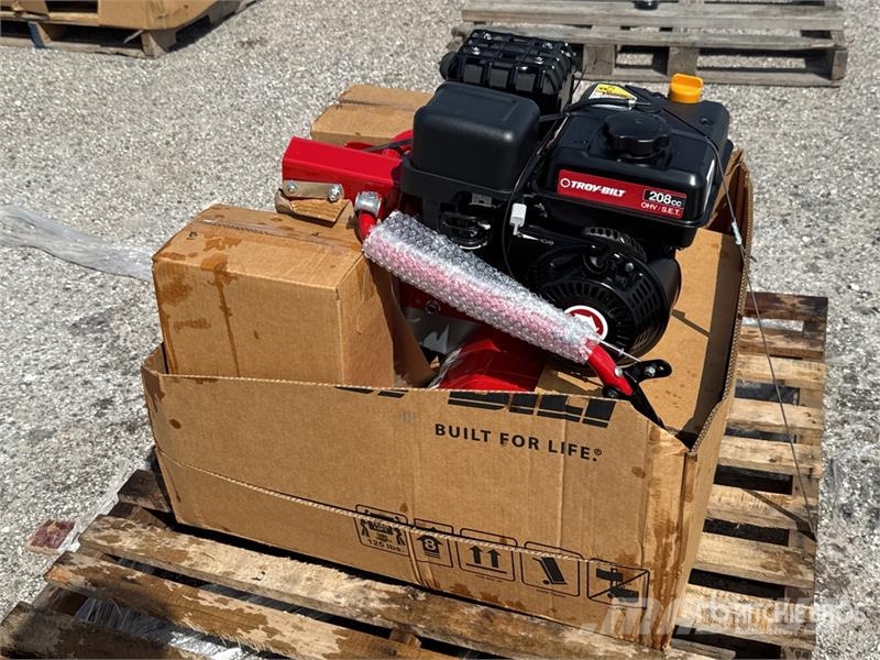 Troy-Bilt Colt Front Tine Garden Tiller (Unused) Sonstige Landmaschinen