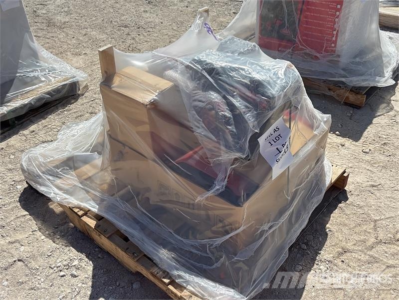 Troy-Bilt Colt Walk-Behind Front Tine Garden Rototiller الكاسحات وقلابات التربة ذات المحركات