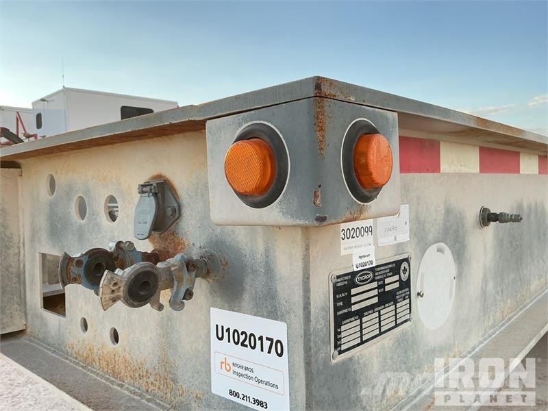 Ty-Crop Tri/A 48 ft Lowboy Trailer Низкорамные прицепы