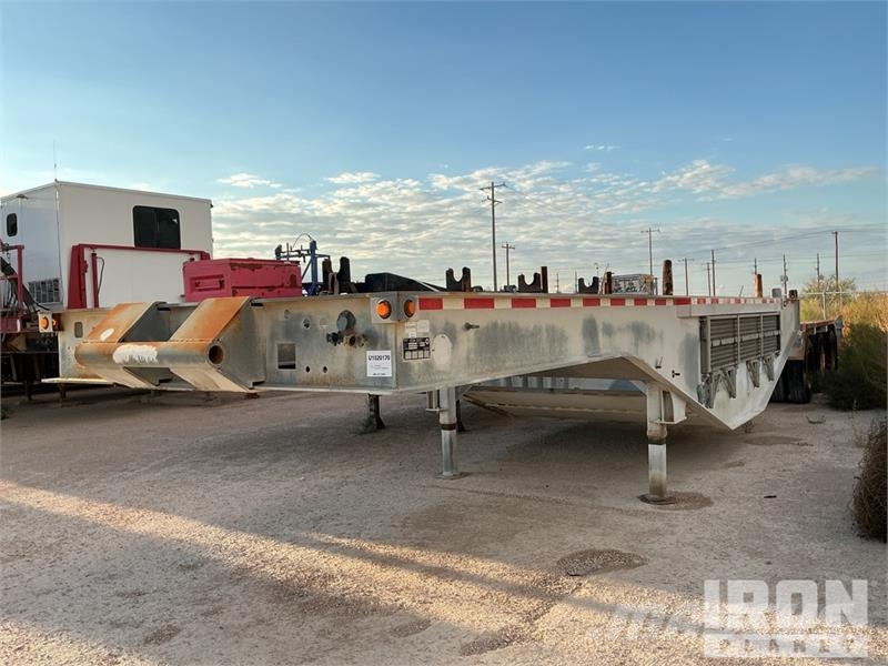 Ty-Crop Tri/A 48 ft Lowboy Trailer Низкорамные прицепы