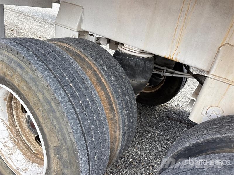 Tytal 5460 gal T/A Tanker Trailer 罐體拖車