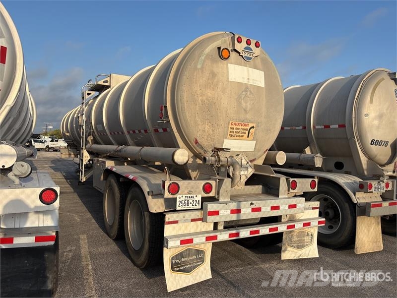 Tytal 8400 gal T/A Tanker Trailer Rimorchi cisterna