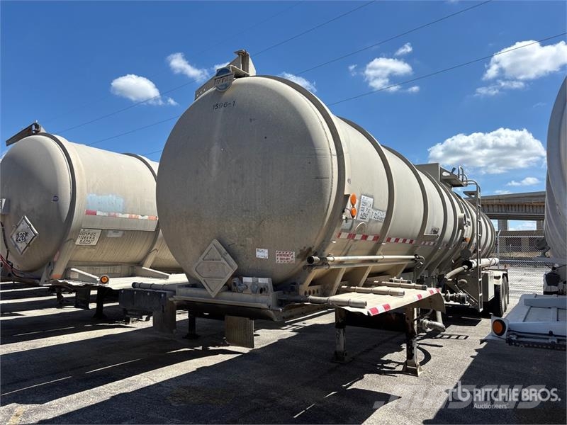 Tytal 8400 gal T/A Tanker Trailer Rimorchi cisterna