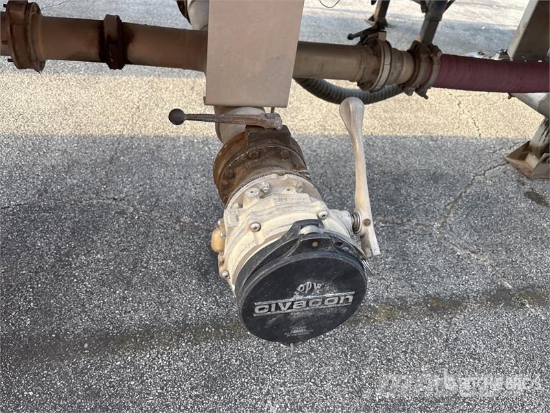 Tytal 8400 gal T/A Tanker Trailer Rimorchi cisterna