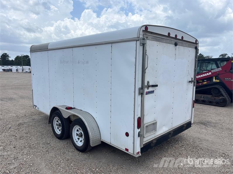 United Expressline U714TA35 14 ft T/A Enclosed Trailer Gesloten opbouw trailers