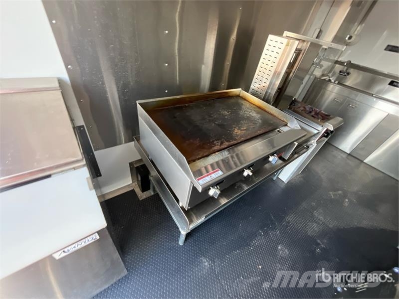 Universal 16 ft T/A Food Concession Trailer Ostale prikolice