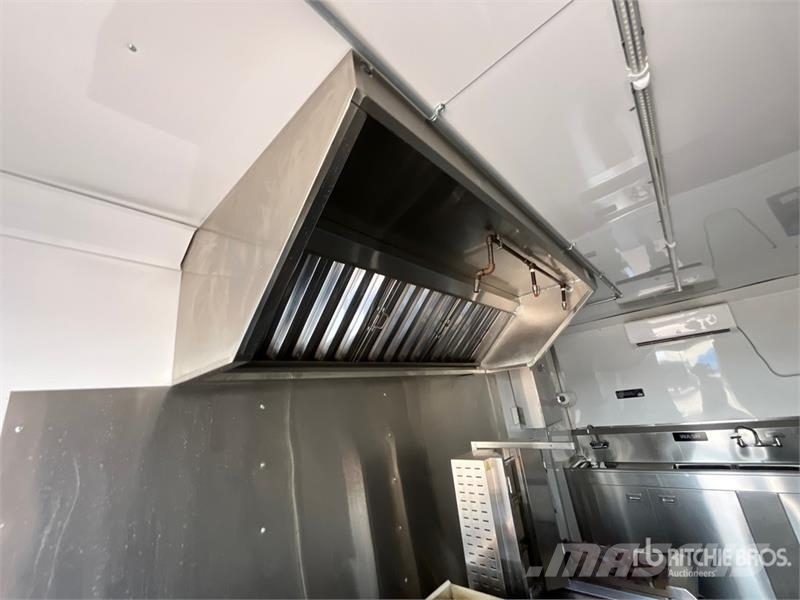 Universal 16 ft T/A Food Concession Trailer Ostale prikolice