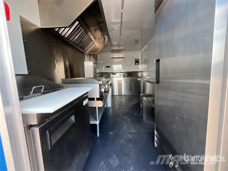 Universal 16 ft T/A Food Concession Trailer Ostale prikolice