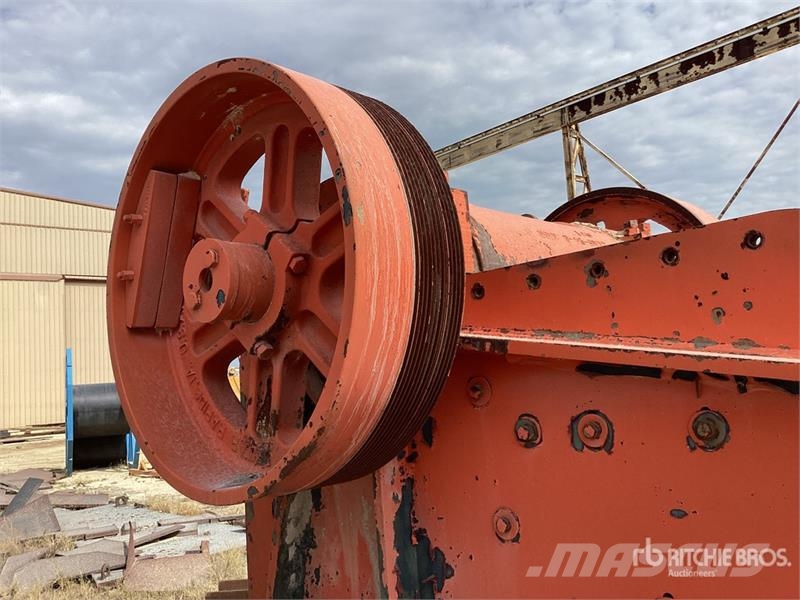 Universal 3254 WRB Jaw Crusher Purustid