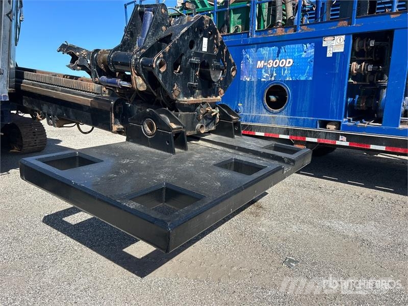 Universal Uni 250x400 Directional Drill 수평 굴착 장치